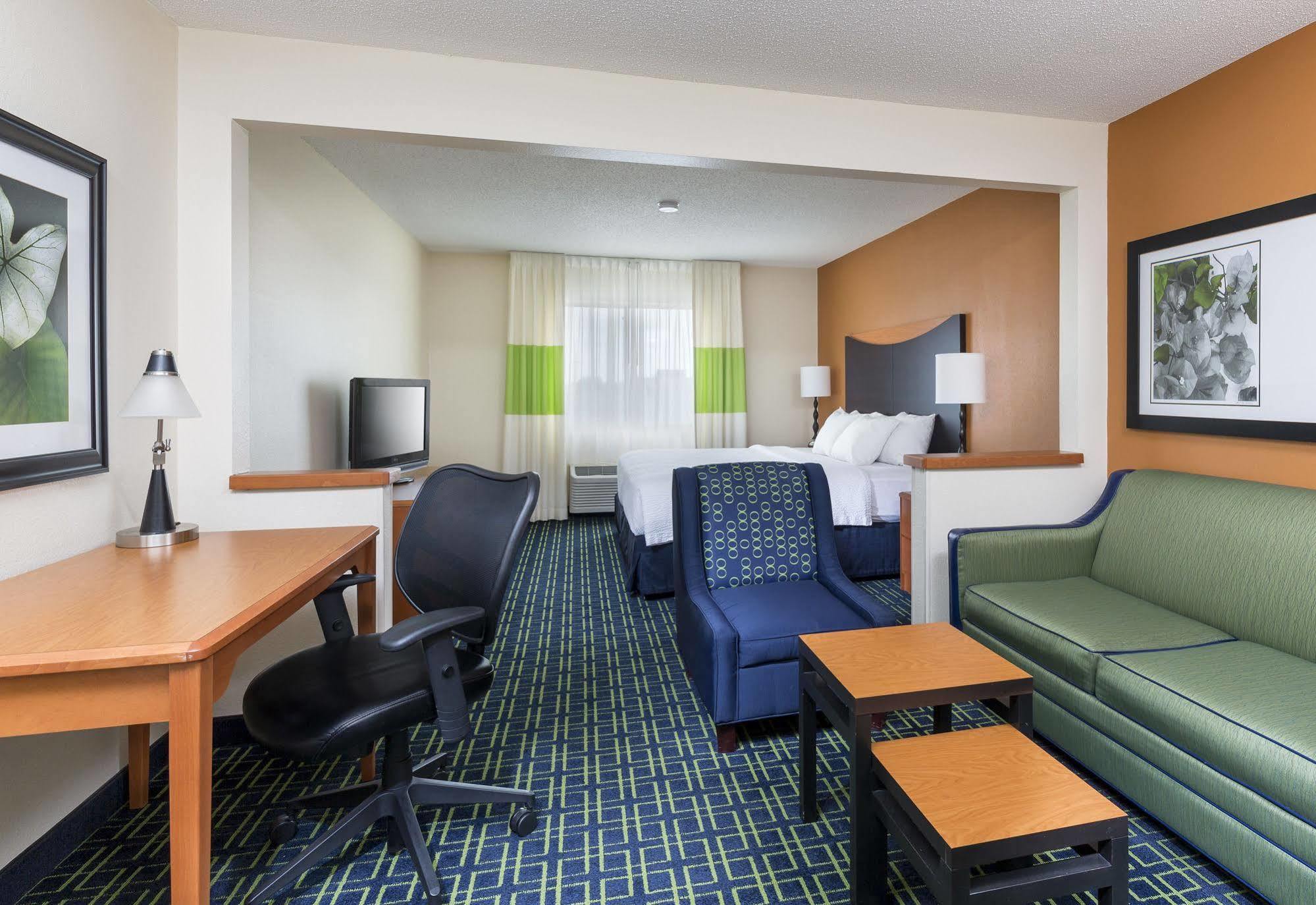 Fairfield Inn By Marriott Forsyth Decatur Екстер'єр фото