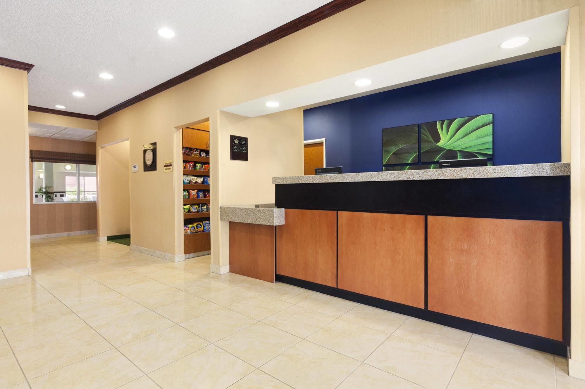 Fairfield Inn By Marriott Forsyth Decatur Екстер'єр фото